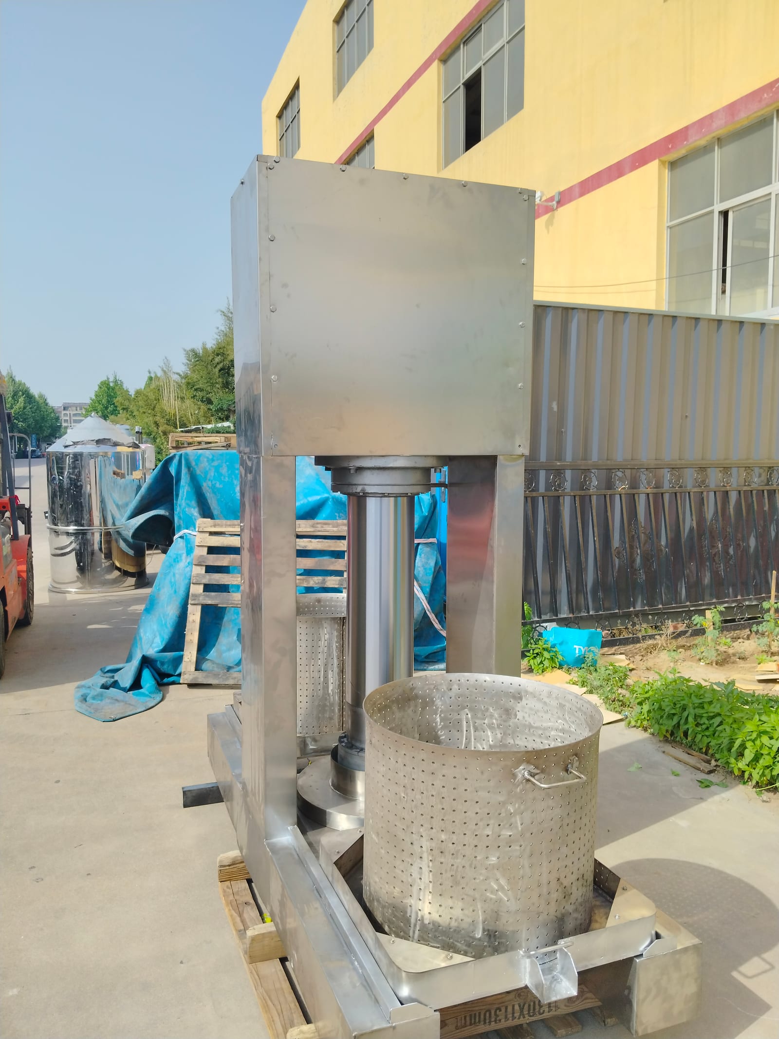 Stainless Steel Coconut Juice Press photo 2