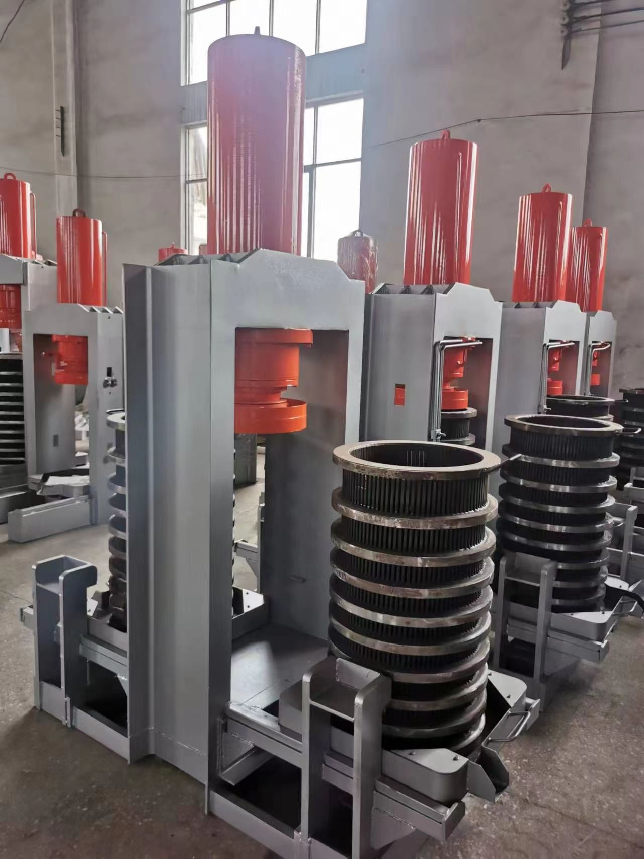 HN300 Hydraulic Oil Press photo 3