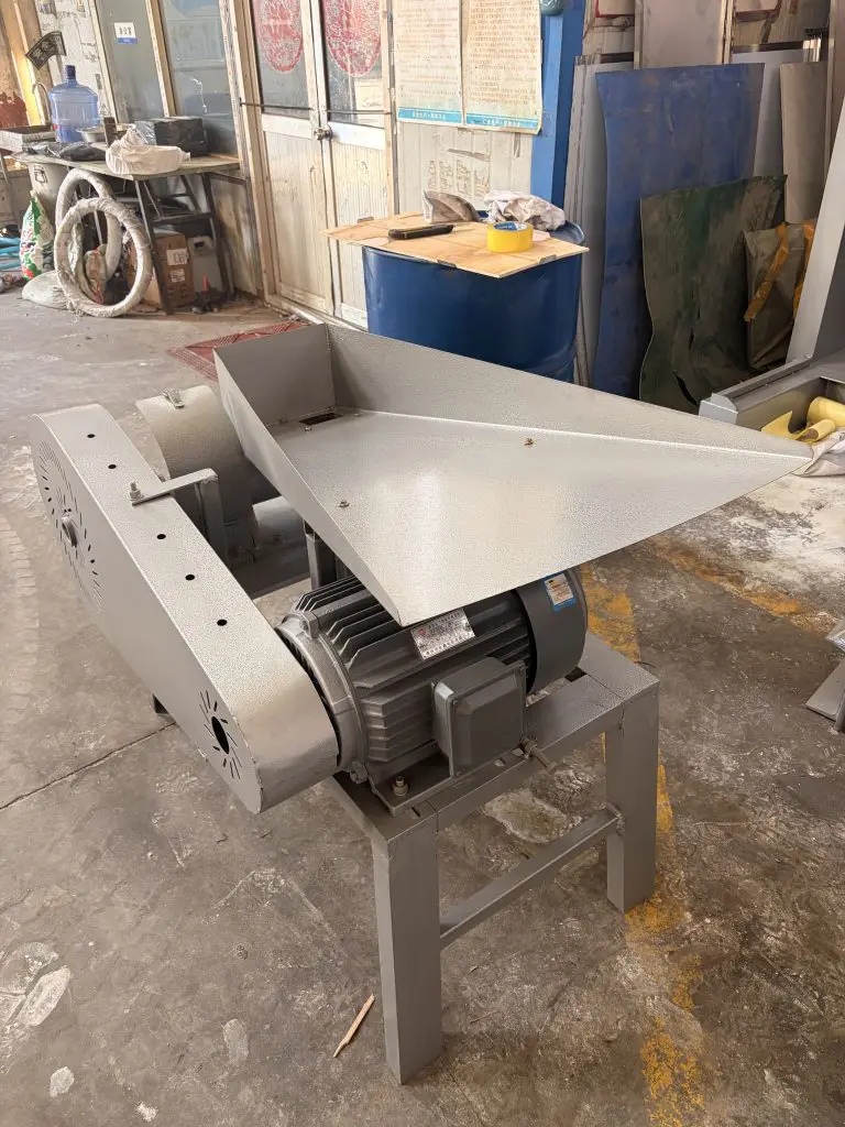 HN-CG60 Oilseed Expeller / Pre-Press Machine - Roll-press crusher that adds 3–5% to total oil yield